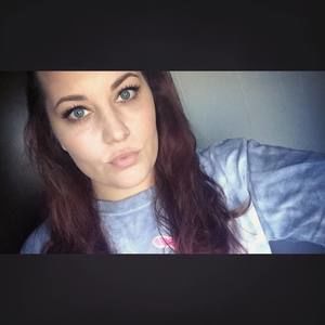 Meet your Posher, Angie